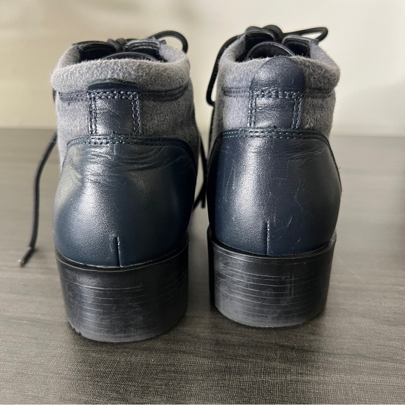 SPORTO Women’s 6M Navy Ankle Boot Lace Up. Round Toe. Downtown Abby - Picture 5 of 7